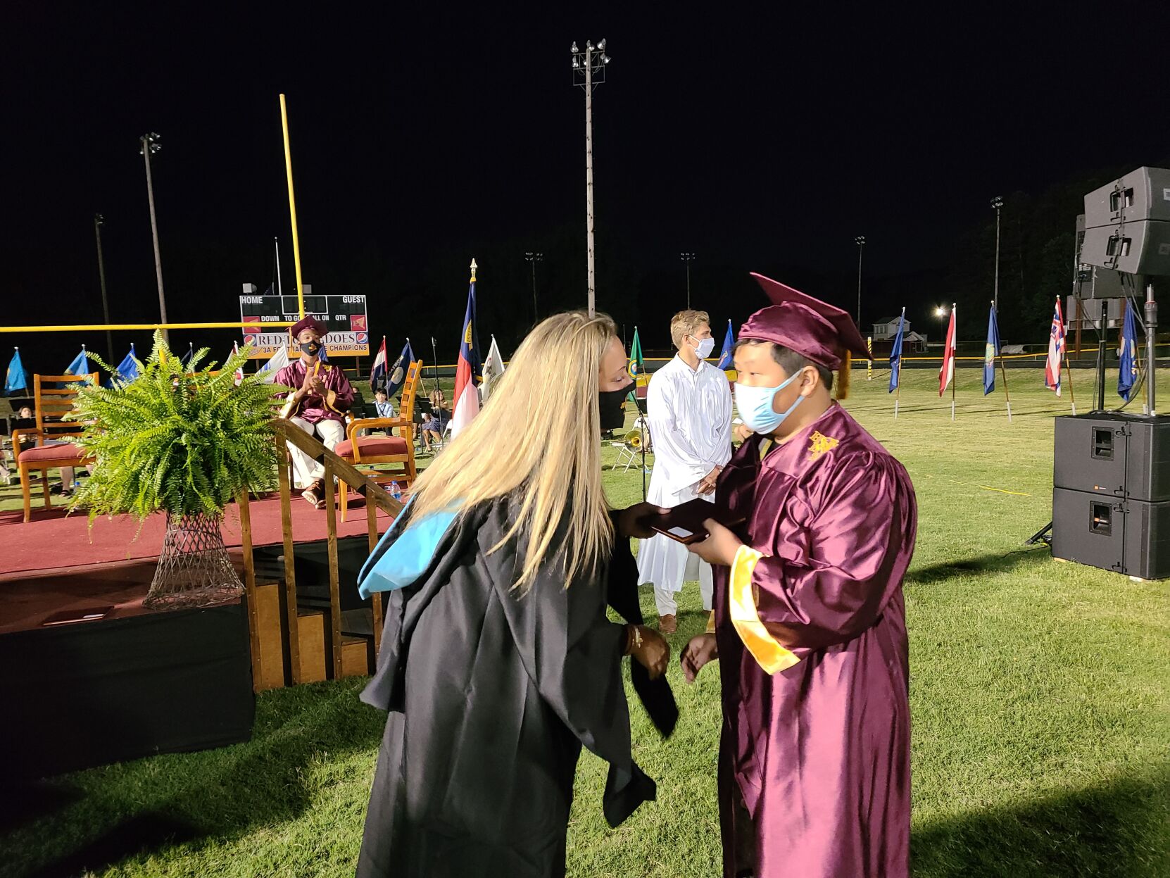 Hickory High Graduation (58).jpg